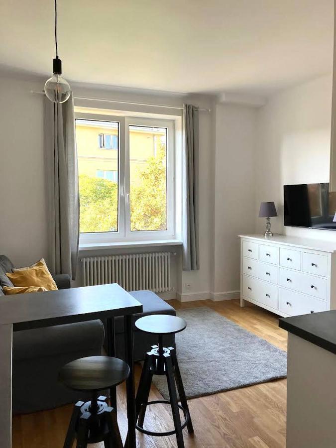 Cute Apartment In The City Center , 2-Beds , Wi-Fi - By Hik Apartments Warszawa Eksteriør bilde