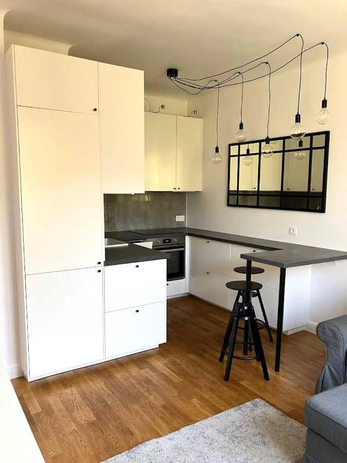 Cute Apartment In The City Center , 2-Beds , Wi-Fi - By Hik Apartments Warszawa Eksteriør bilde